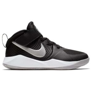 Nike Team Hustle D 9 Ps EU 28 Black / Metallic Silver / Wolf Grey / White